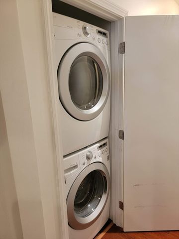 783 Cambridge Street 2R, Cambridge, MA 02141