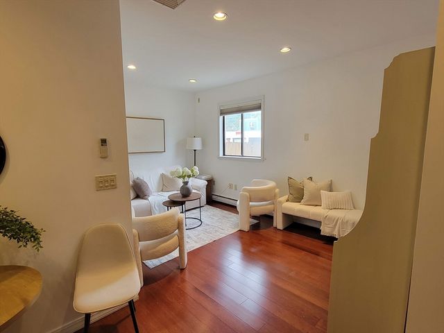 783 Cambridge Street 2R, Cambridge, MA 02141