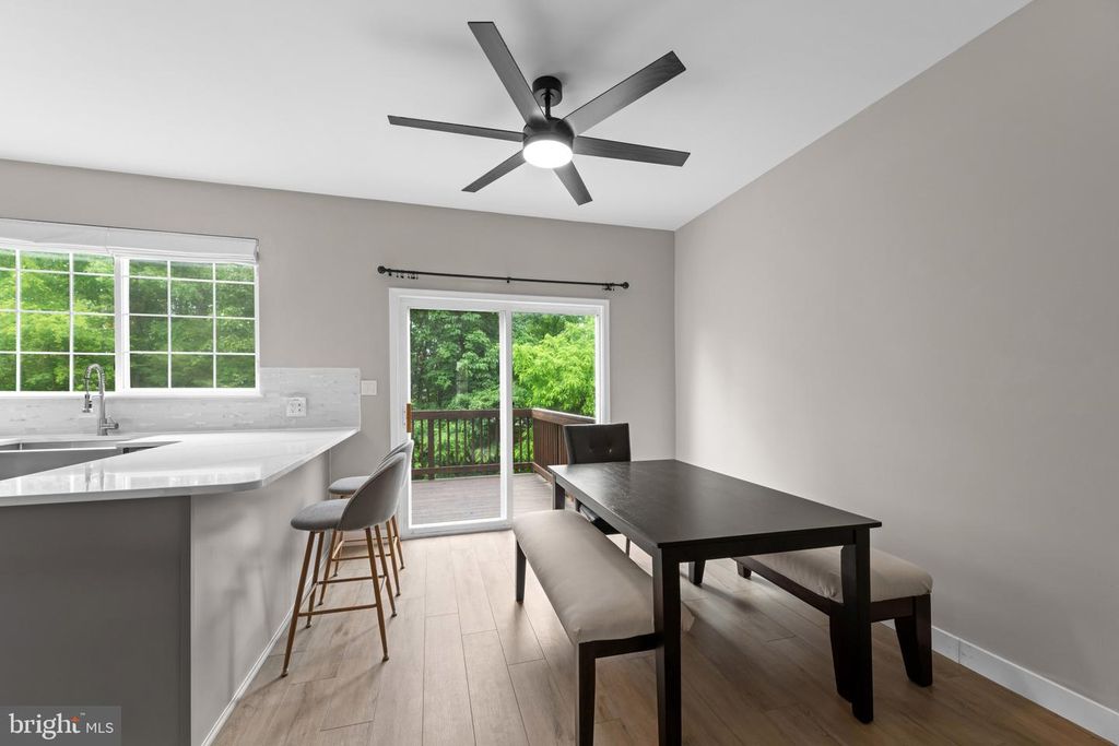 Image 17 of property listing at 704 SUMMERTIME DR, Odenton, MD 21113
