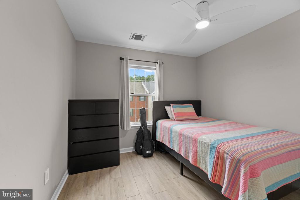 Image 35 of property listing at 704 SUMMERTIME DR, Odenton, MD 21113