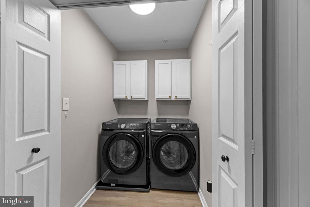 Image 36 of property listing at 704 SUMMERTIME DR, Odenton, MD 21113
