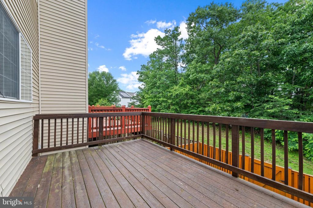 Image 38 of property listing at 704 SUMMERTIME DR, Odenton, MD 21113