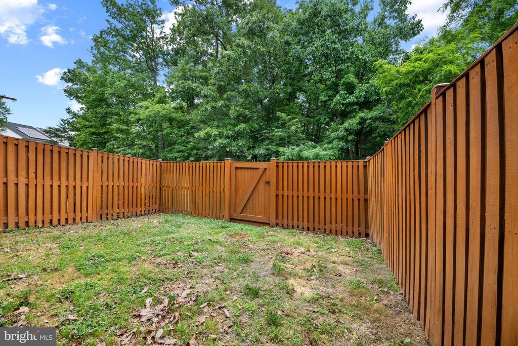 Image 44 of property listing at 704 SUMMERTIME DR, Odenton, MD 21113