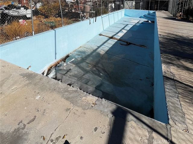 33048 223rd Street E, Llano, CA 93544