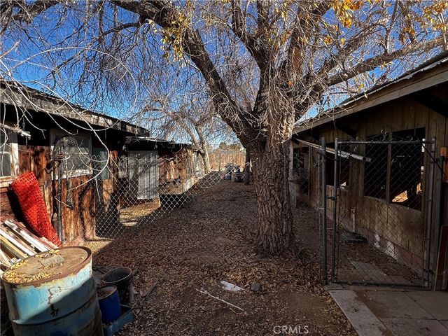 33048 223rd Street E, Llano, CA 93544