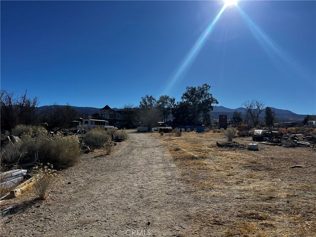 33048 223rd Street E, Llano, CA 93544