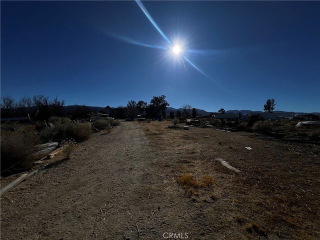 33048 223rd Street E, Llano, CA 93544