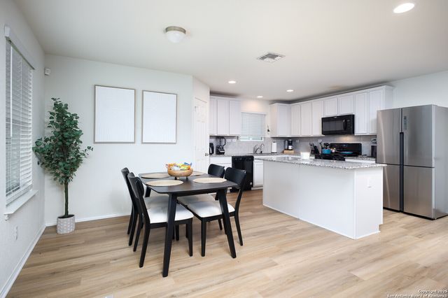 7710 PONDEROSA PINE, Boerne, TX 78015