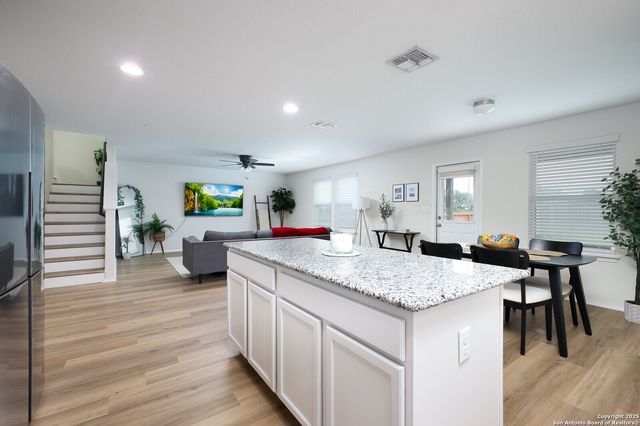 7710 PONDEROSA PINE, Boerne, TX 78015