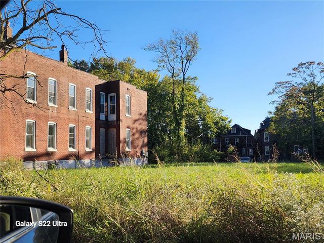 2932 Hebert Street, St Louis, MO 63107
