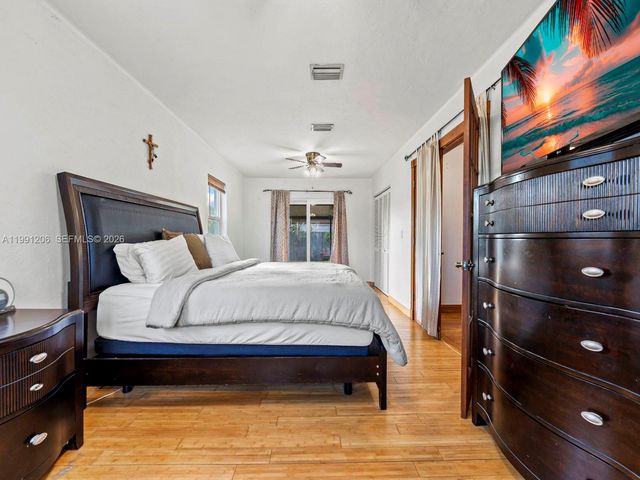 1866 NW 8th Ter, Homestead, FL 33030