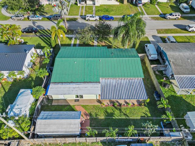 1866 NW 8th Ter, Homestead, FL 33030