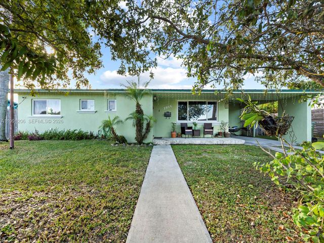 1866 NW 8th Ter, Homestead, FL 33030