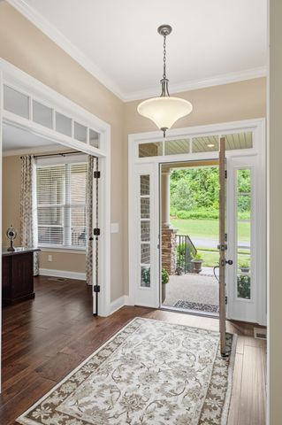 7056 Crimson Leaf Ln, College Grove, TN 37046