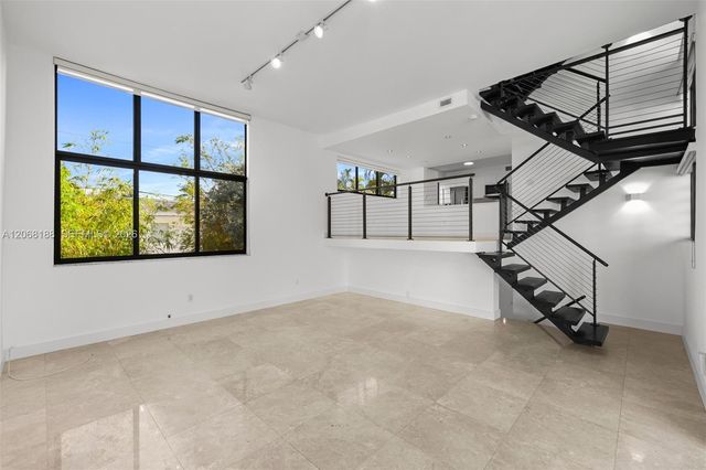 225 E Enid Drive 44, Key Biscayne, FL 33149