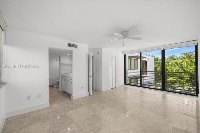 225 E Enid Drive 44, Key Biscayne, FL 33149