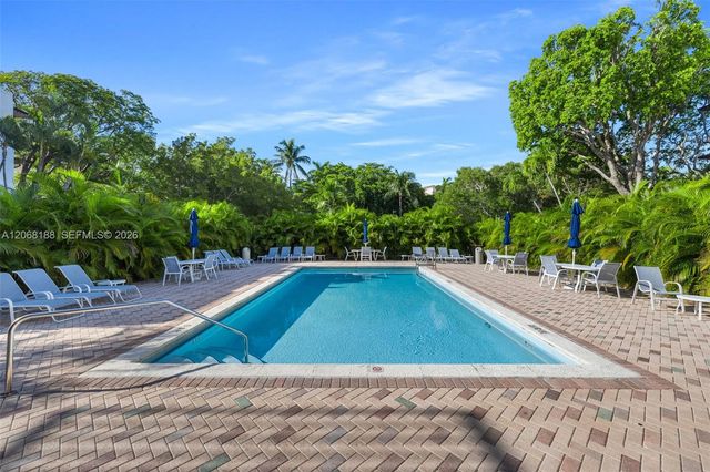 225 E Enid Drive 44, Key Biscayne, FL 33149
