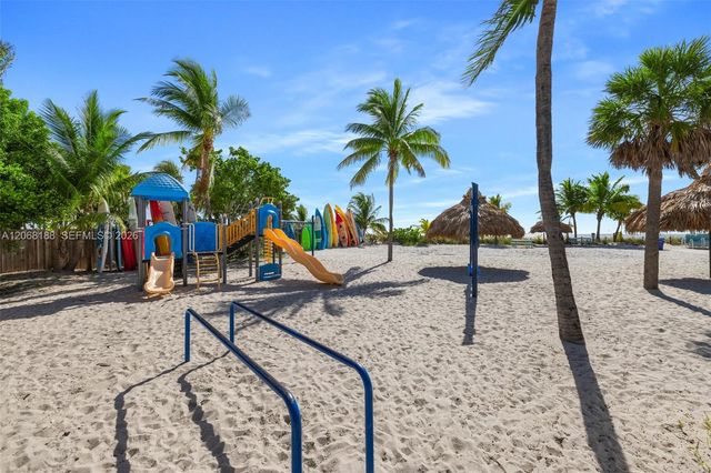225 E Enid Drive 44, Key Biscayne, FL 33149