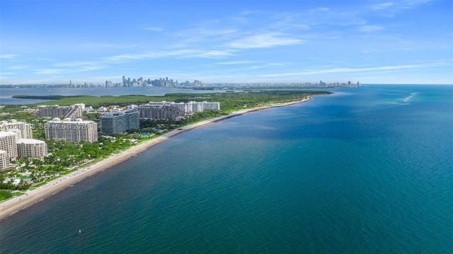 225 E Enid Drive 44, Key Biscayne, FL 33149