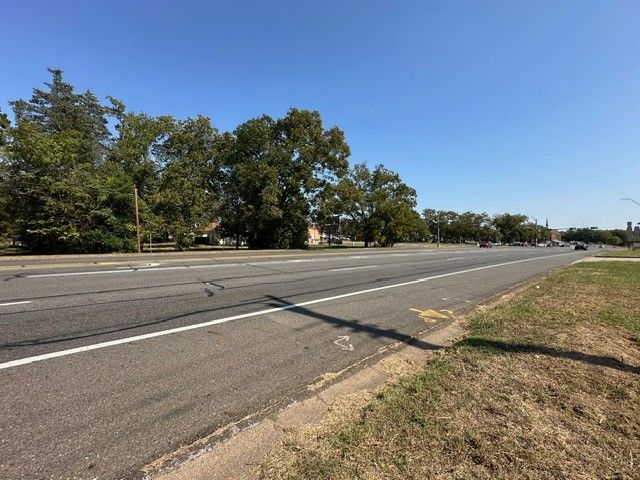 511 W W M Watson, Daingerfield, TX 75638