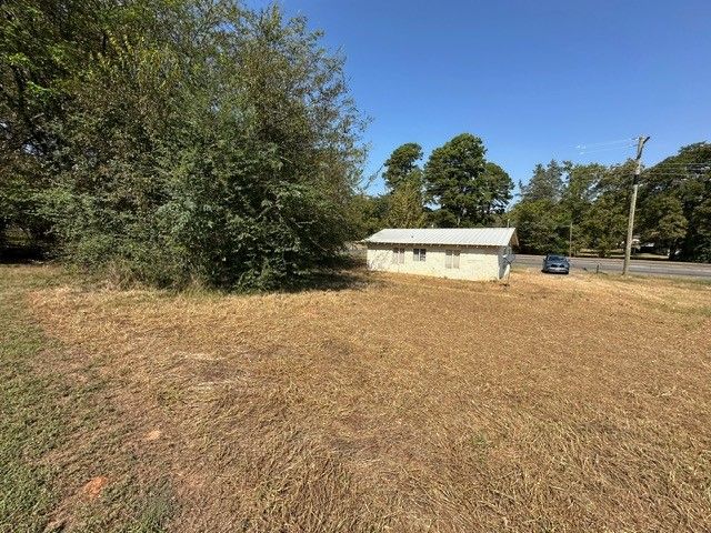 511 W W M Watson, Daingerfield, TX 75638