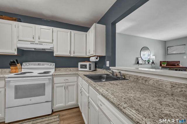 8 Rose Lane 22-9, Danbury, CT 06811