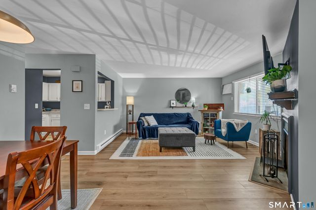 8 Rose Lane 22-9, Danbury, CT 06811