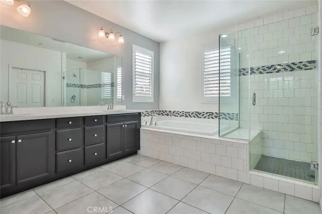 6746 N Glasner, West Hills, CA 91307