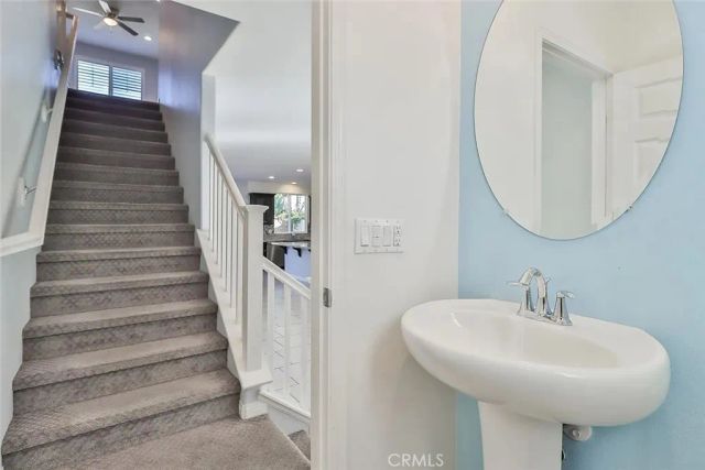 6746 N Glasner, West Hills, CA 91307