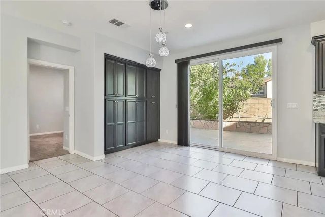 6746 N Glasner, West Hills, CA 91307