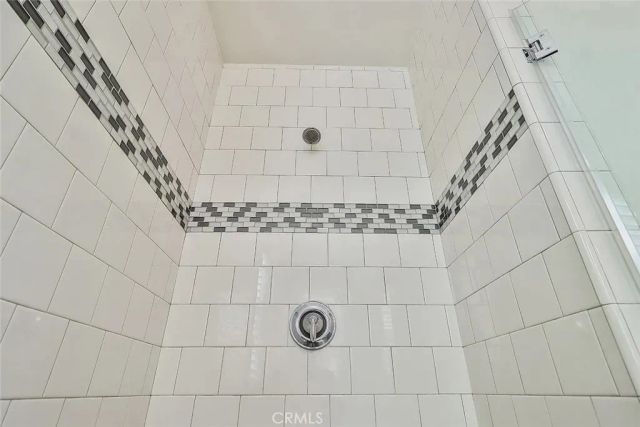 6746 N Glasner, West Hills, CA 91307