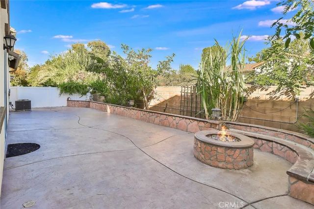 6746 N Glasner, West Hills, CA 91307