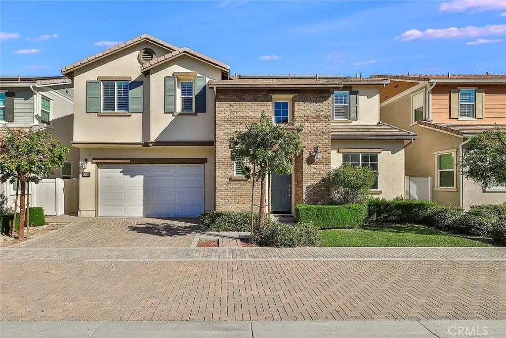 6746 N Glasner, West Hills, CA 91307