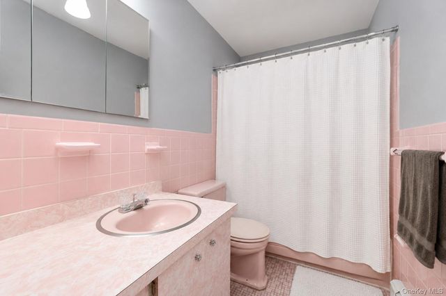 735 Elvira Avenue, Far Rockaway, NY 11691