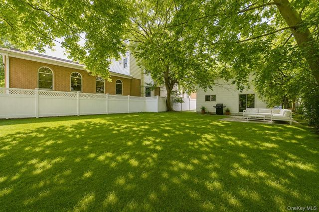 735 Elvira Avenue, Far Rockaway, NY 11691