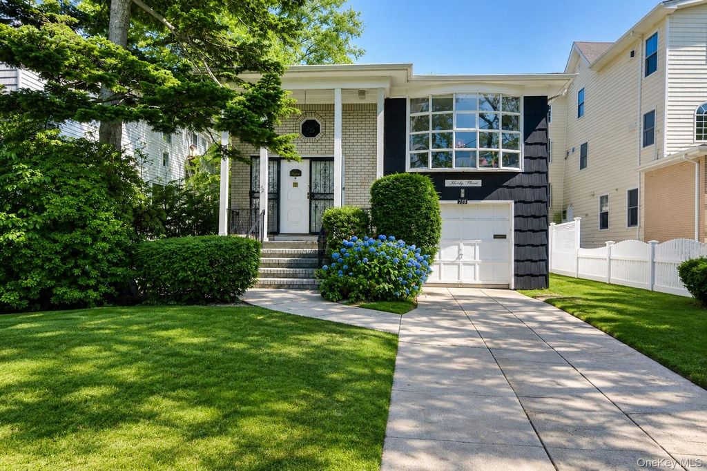 735 Elvira Avenue, Far Rockaway, NY 11691