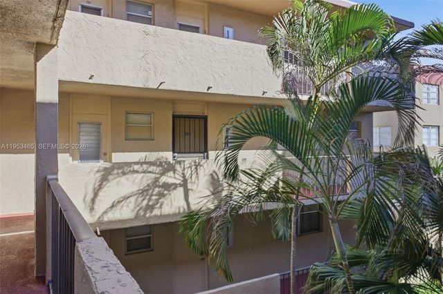 410 NW 68th Ave 401, Plantation, FL 33317