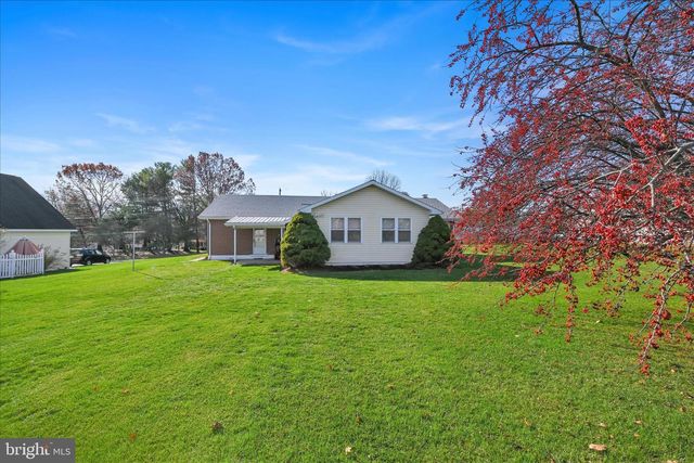 542 S LINGLE AVE, Palmyra, PA 17078