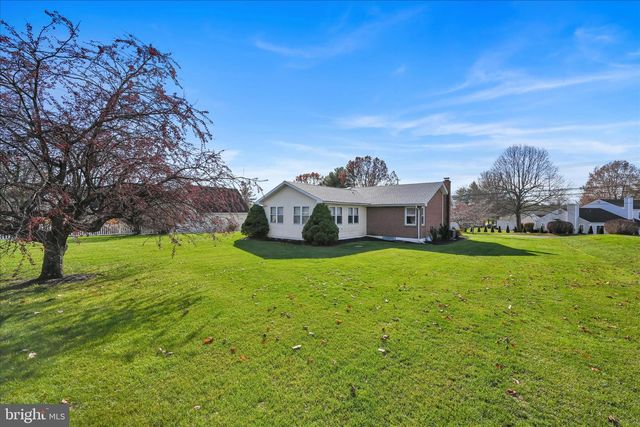 542 S LINGLE AVE, Palmyra, PA 17078