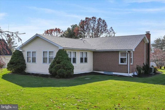 542 S LINGLE AVE, Palmyra, PA 17078