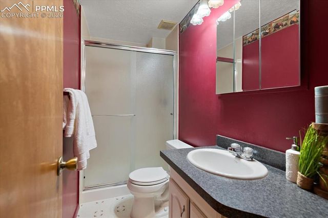 1585 Luna Vista Street, Colorado Springs, CO 80911