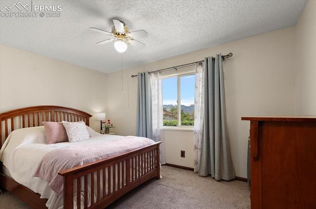 1585 Luna Vista Street, Colorado Springs, CO 80911