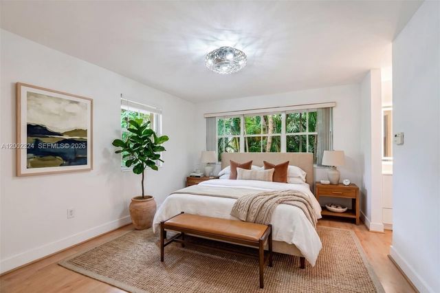 3605 SW 37 Avenue, Coconut Grove, FL 33133