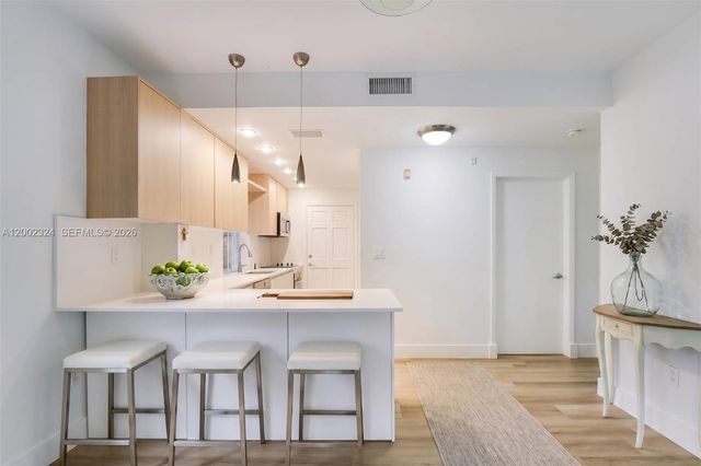 3605 SW 37 Avenue, Coconut Grove, FL 33133