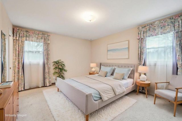 558 Horns Corners ROAD, Cedarburg, WI 53012