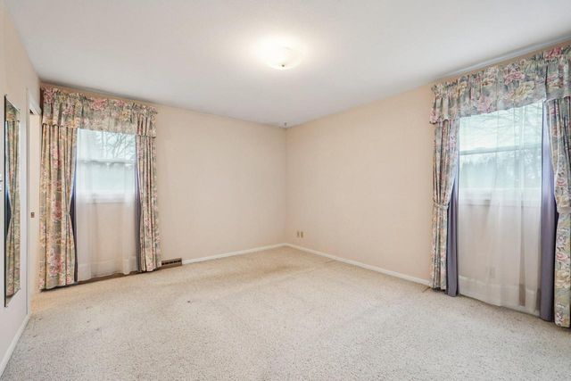 558 Horns Corners ROAD, Cedarburg, WI 53012