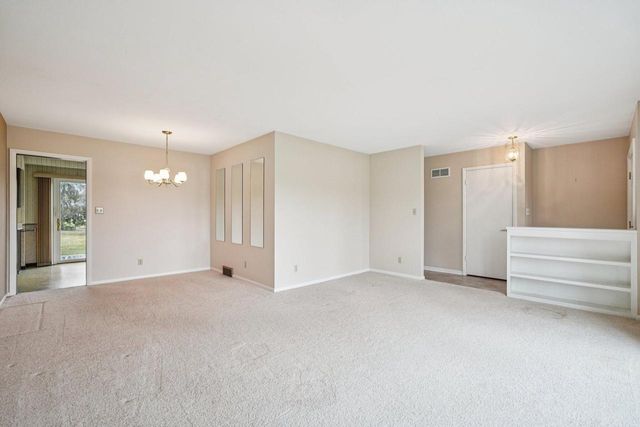558 Horns Corners ROAD, Cedarburg, WI 53012