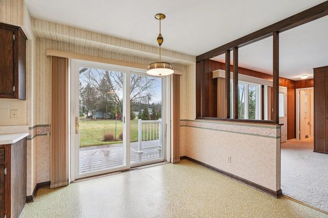 558 Horns Corners ROAD, Cedarburg, WI 53012
