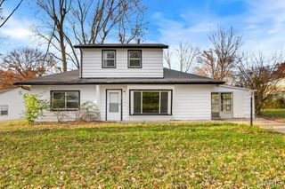 1201 Northdale Avenue, St Louis, MO 63138