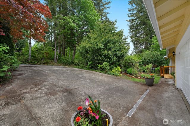 5311 75th Court SW, Olympia, WA 98512